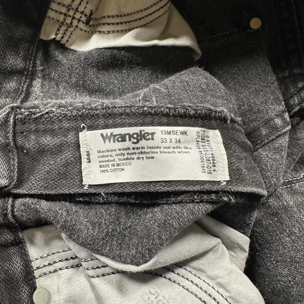 Wrangler Jeans Men 33x34 Black Silver Edition Straight Leg Denim - Picture 5 of 5